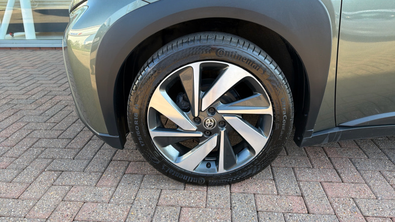 Toyota Aygo X 1.0 VVT-i Edge 5dr Petrol Hatchback